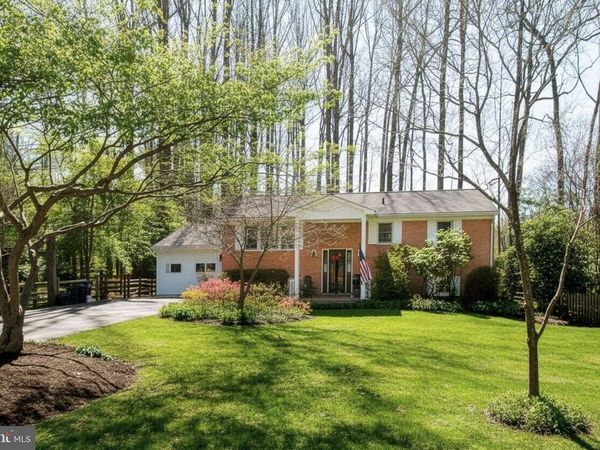 12415 CAISSON ROAD, FAIRFAX, VA 22030