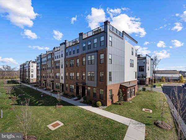 44625 WOLFHOUND SQUARE, ASHBURN, VA 20147