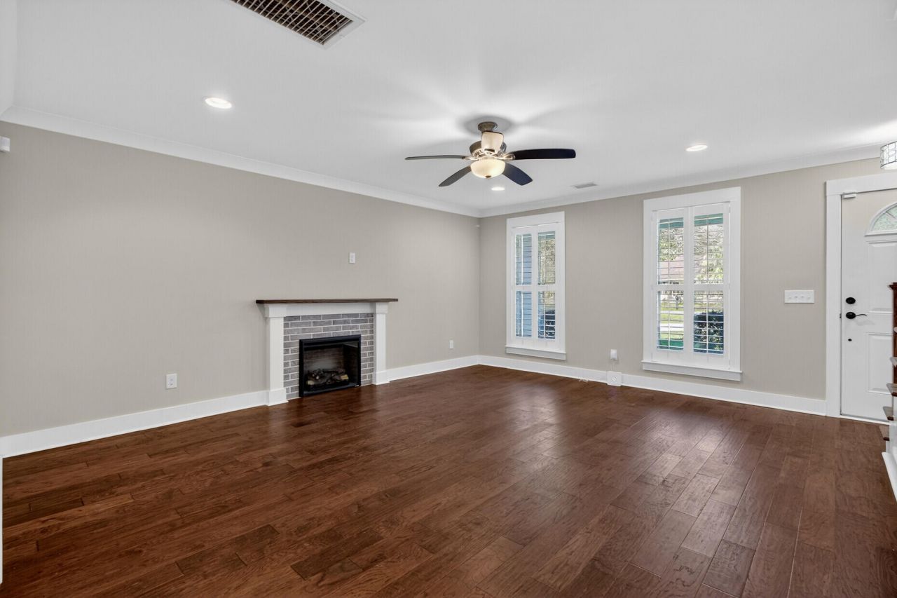 3415 Walter Drive Photo 7