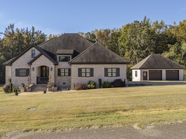340 GRAND OAKS CV, Savannah, TN 38372