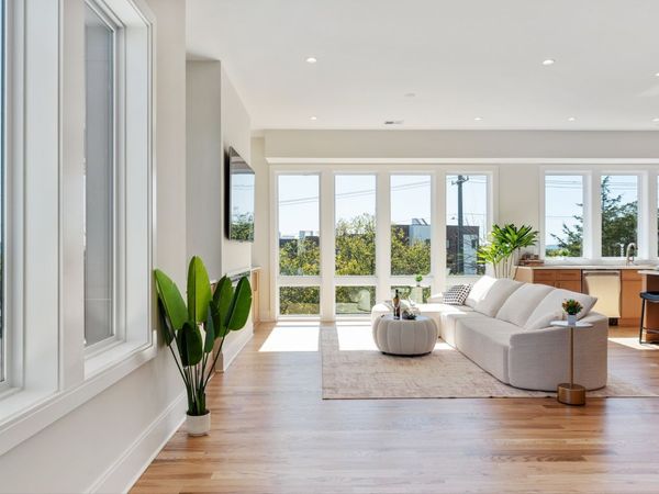 421 Monticello St, Nashville, TN 37207