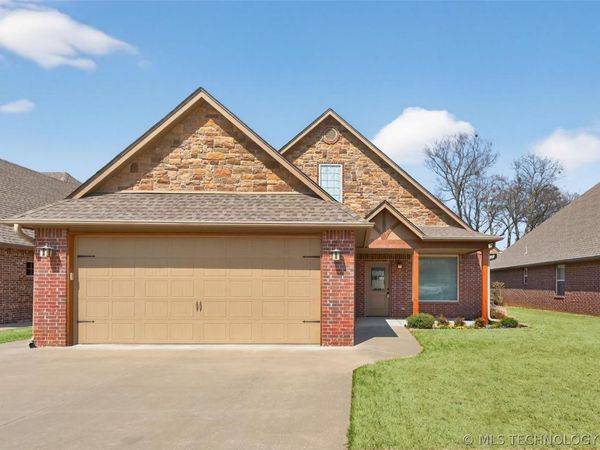3104 Harbour Town Place, Claremore, OK 74019