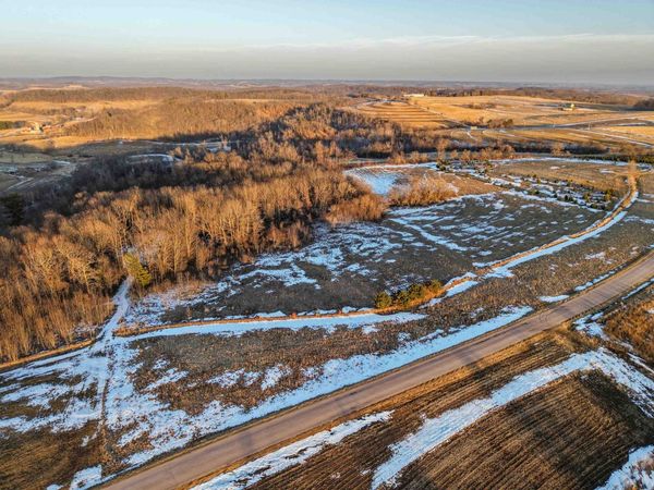 000 Norway Avenue, Kendall, WI 54638