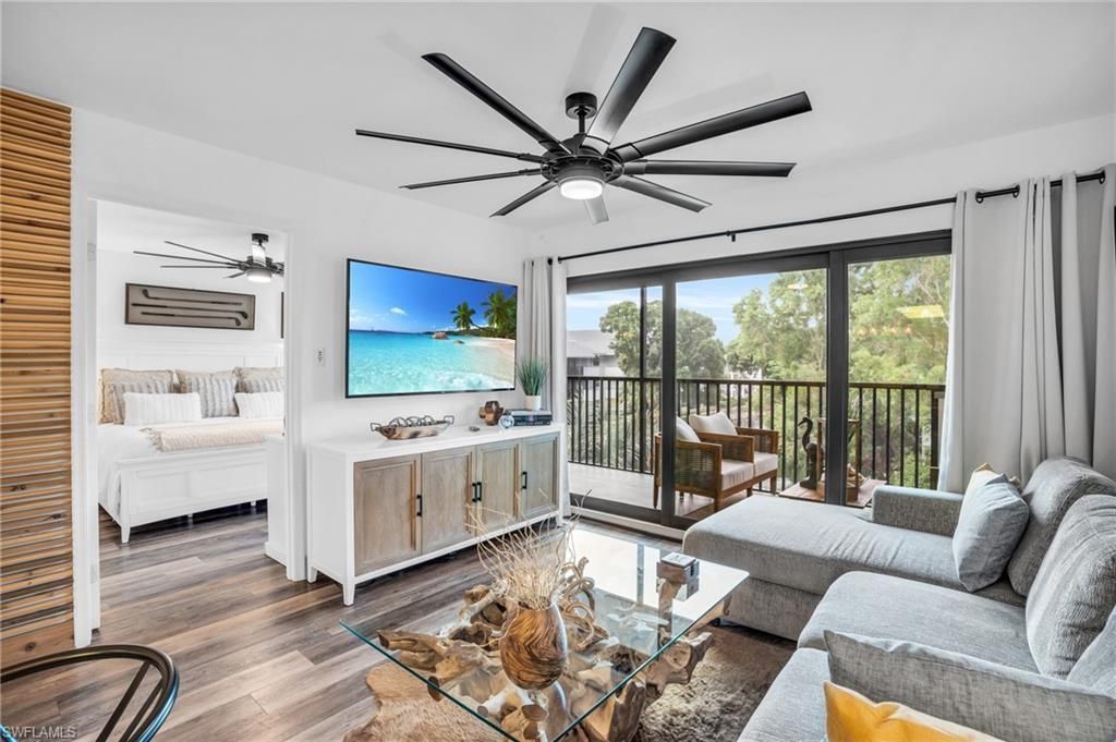 600 Neapolitan Way , Unit 353, Naples, FL 34103 Photo