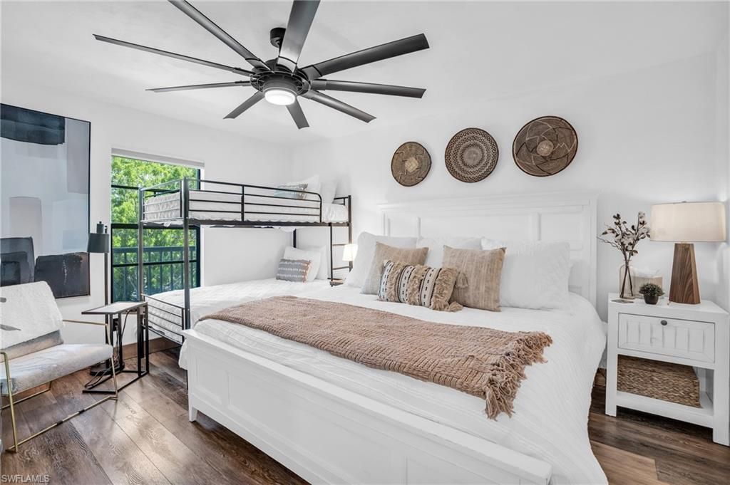 600 Neapolitan Way , Unit 353, Naples, FL 34103 Photo