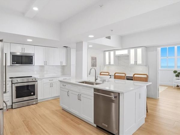 980 Cape Marco DR, Unit 706, MARCO ISLAND, FL 34145