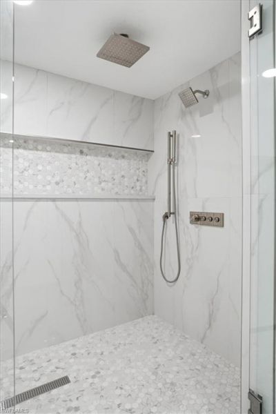 980 Cape Marco Dr , Unit 706, Marco Island, FL 34145 Photo