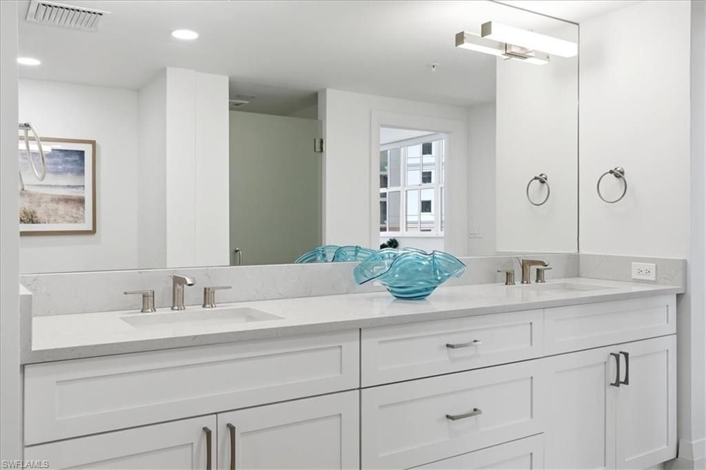 980 Cape Marco Dr , Unit 706, Marco Island, FL 34145 Photo