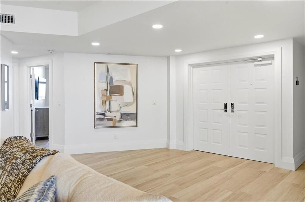 980 Cape Marco Dr , Unit 706, Marco Island, FL 34145 Photo