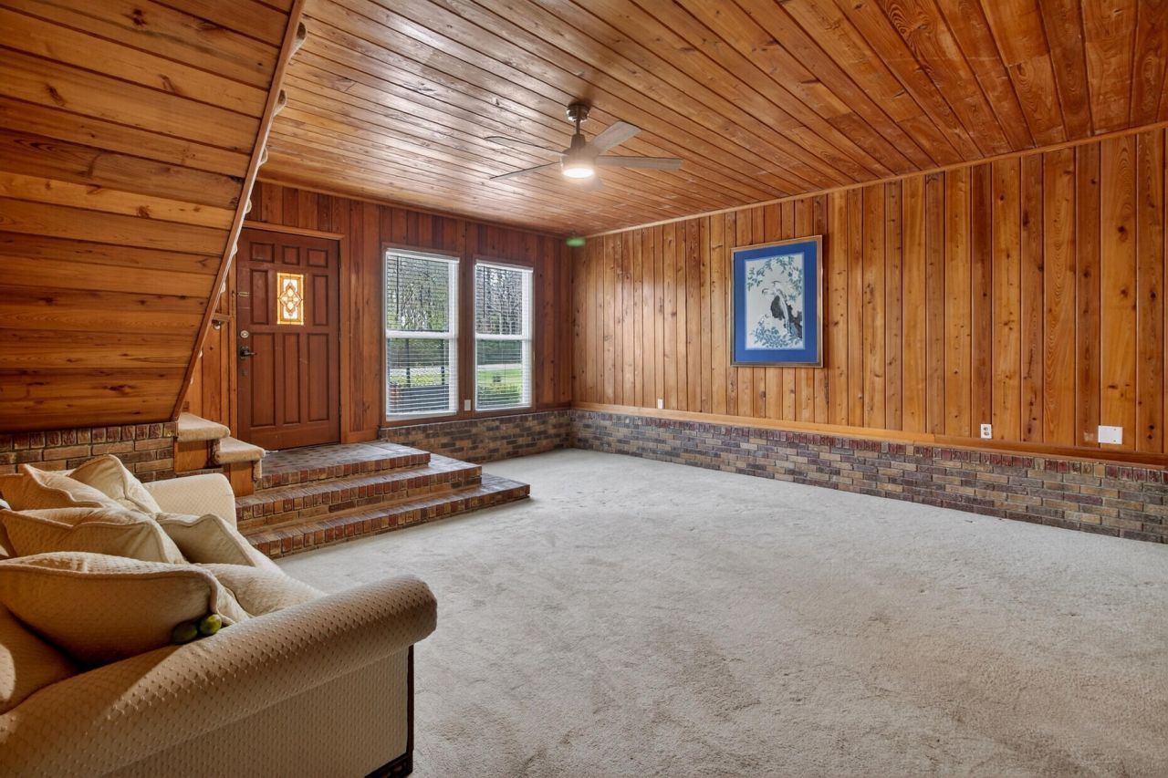 5070 Sc Highway 165 Photo 22