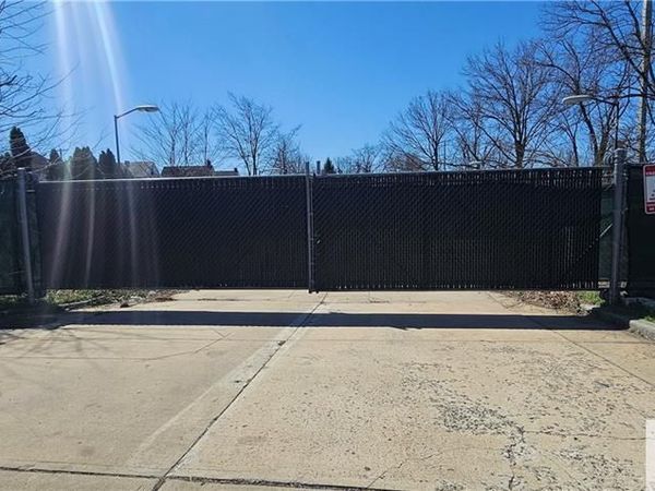 227 Washington Street , Perth Amboy, NJ 08861