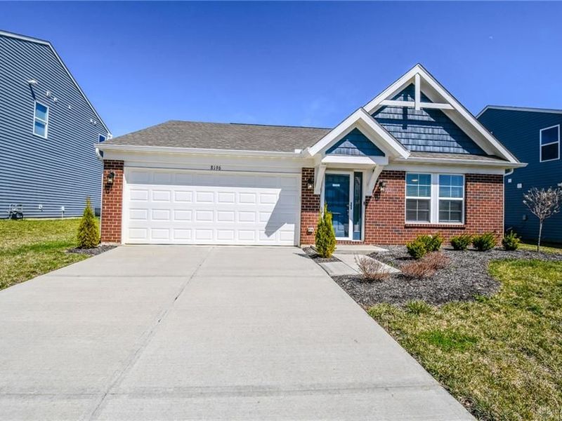 8196 Cherry Birch Drive, Tipp City, OH 45371 Photo 4