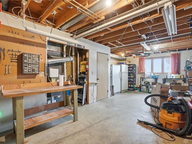 1565 Kingsway Drive, Beavercreek Township, OH 45385 Photo 40