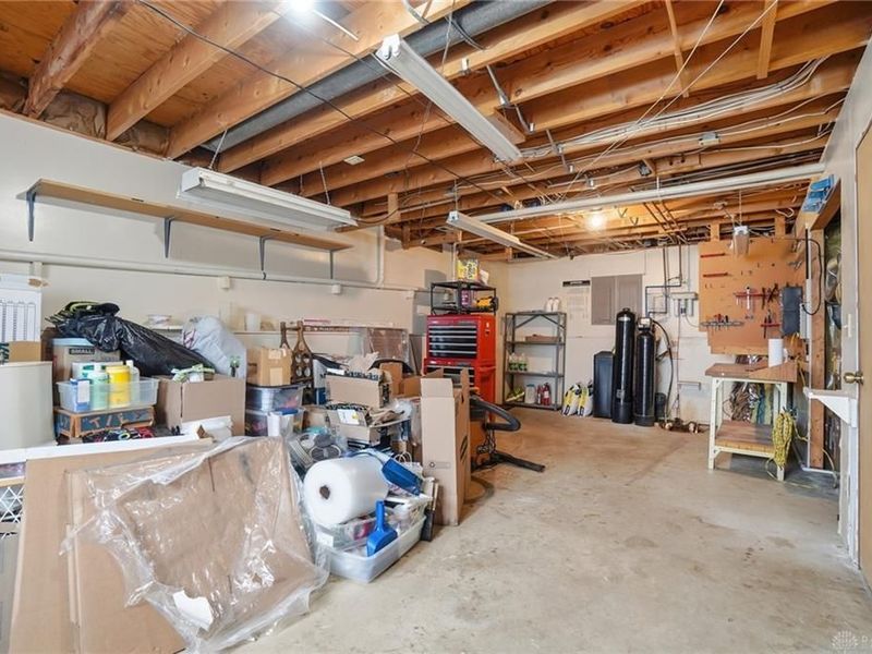 1565 Kingsway Drive, Beavercreek Township, OH 45385 Photo 41