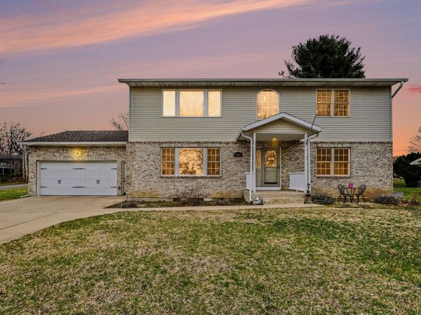 2461 Riverbend Drive, Benton Harbor, MI 49022