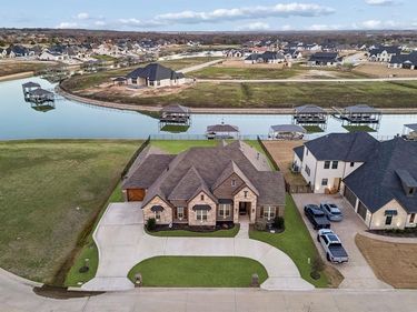 5925 Thurmond Sail Court, Fort Worth, TX 76179