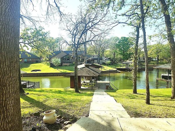 112 Greenwood Drive, Trinidad, TX 75163