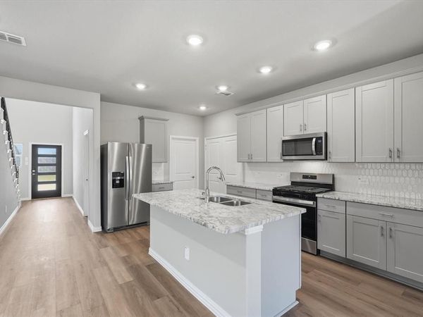 712 Leavenworth Drive, McKinney, TX 75071