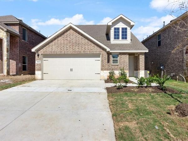 3902 Oak Creek Circle, Denison, TX 75020