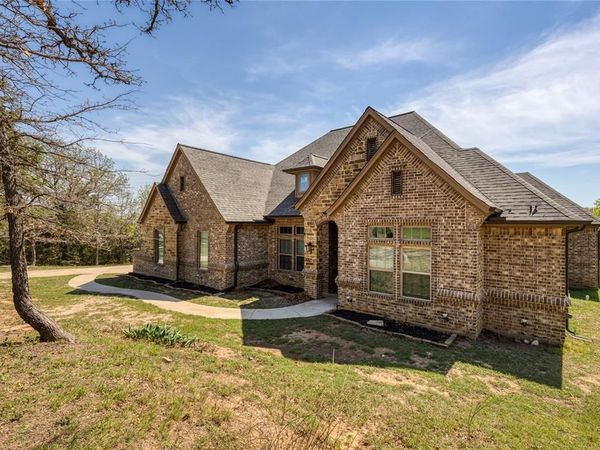 143 Wrigley Drive, Springtown, TX 76082