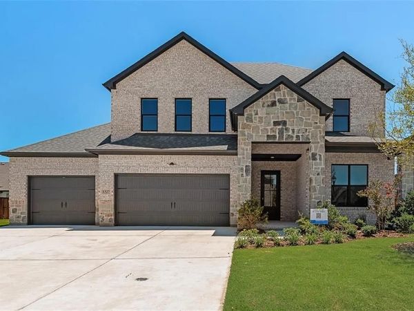 1327 Selby Road , Van Alstyne, TX 75495