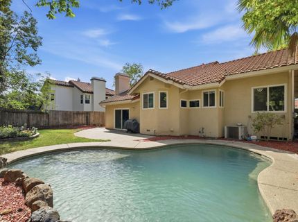 172 Silberhorn Dr, Folsom, CA 95630 Photo