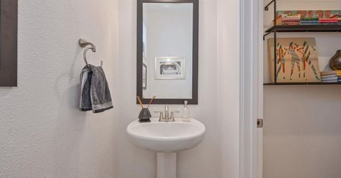 1707 17th St, Sacramento, CA 95811 Photo