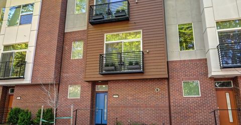 1707 17th St, Sacramento, CA 95811 Photo