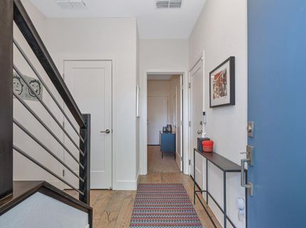 1707 17th St, Sacramento, CA 95811 Photo