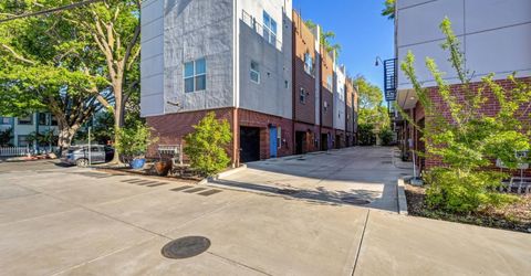 1707 17th St, Sacramento, CA 95811 Photo