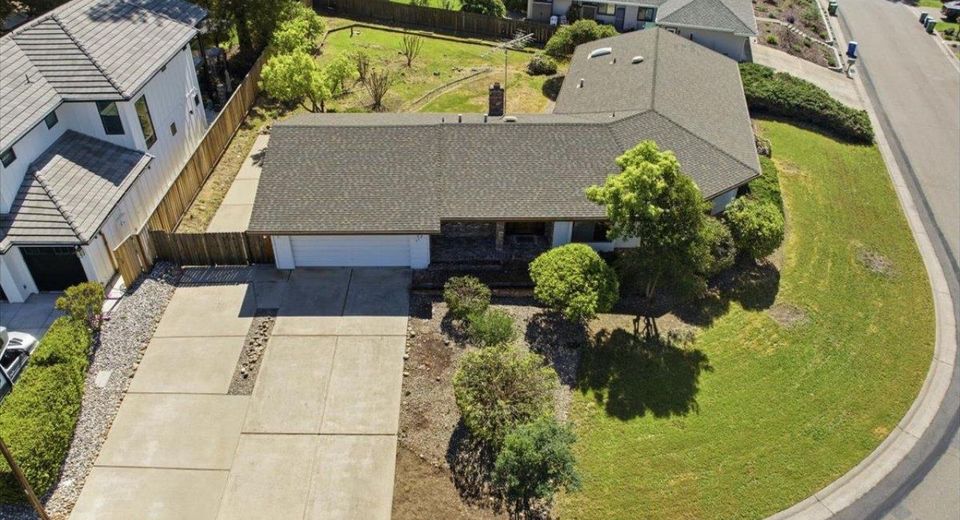 117 Oak Rock Cir, Folsom, CA 95630 Photo