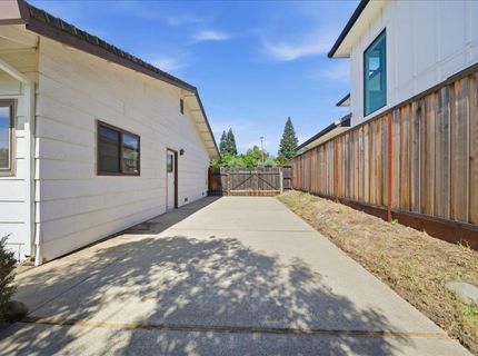117 Oak Rock Cir, Folsom, CA 95630 Photo