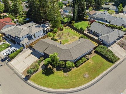 117 Oak Rock Cir, Folsom, CA 95630 Photo