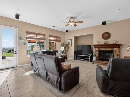 421 Fuente Pl, Lincoln, CA 95648 Photo