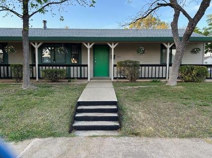 902 W 2nd St, Lincoln, CA 95648 Photo