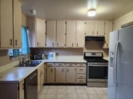 902 W 2nd St, Lincoln, CA 95648 Photo