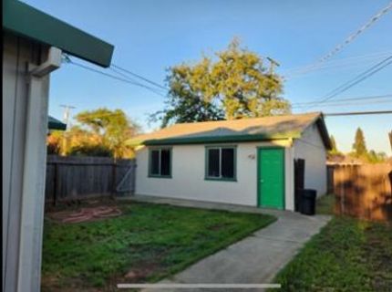 902 W 2nd St, Lincoln, CA 95648 Photo