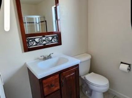 902 W 2nd St, Lincoln, CA 95648 Photo