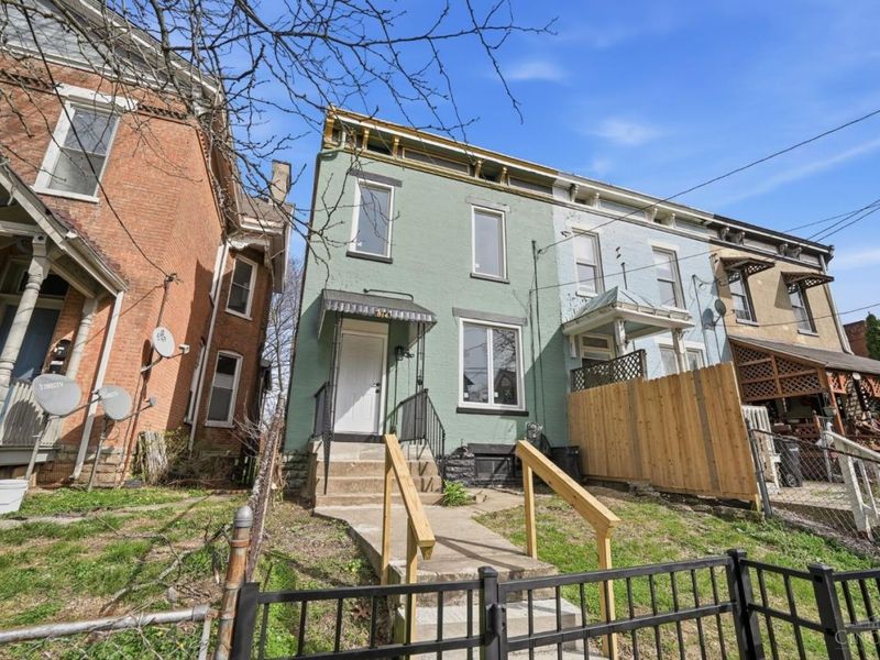 814 Considine Avenue, Cincinnati, OH 45205 Photo 3