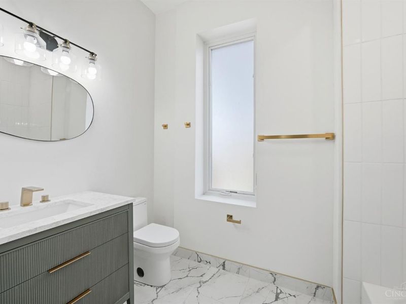 814 Considine Avenue, Cincinnati, OH 45205 Photo 32