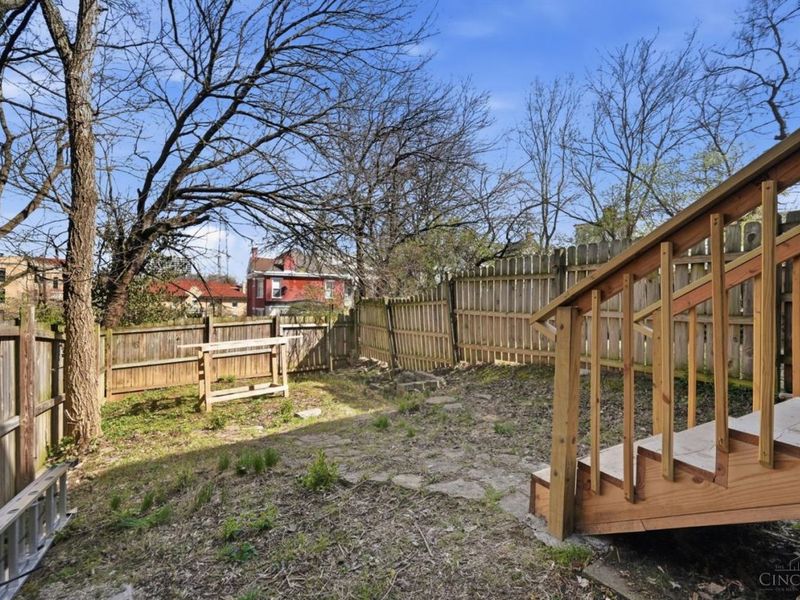 814 Considine Avenue, Cincinnati, OH 45205 Photo 47