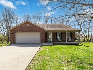 352 Virginia Avenue, Harrodsburg, KY 40330