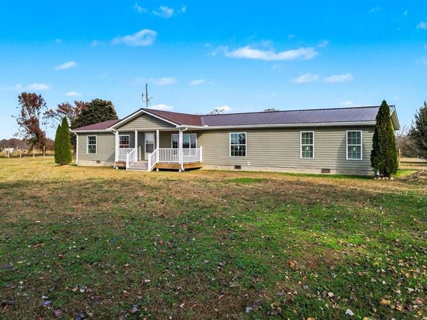 1834 Oak Grove Church Road , Adolphus, KY 42120