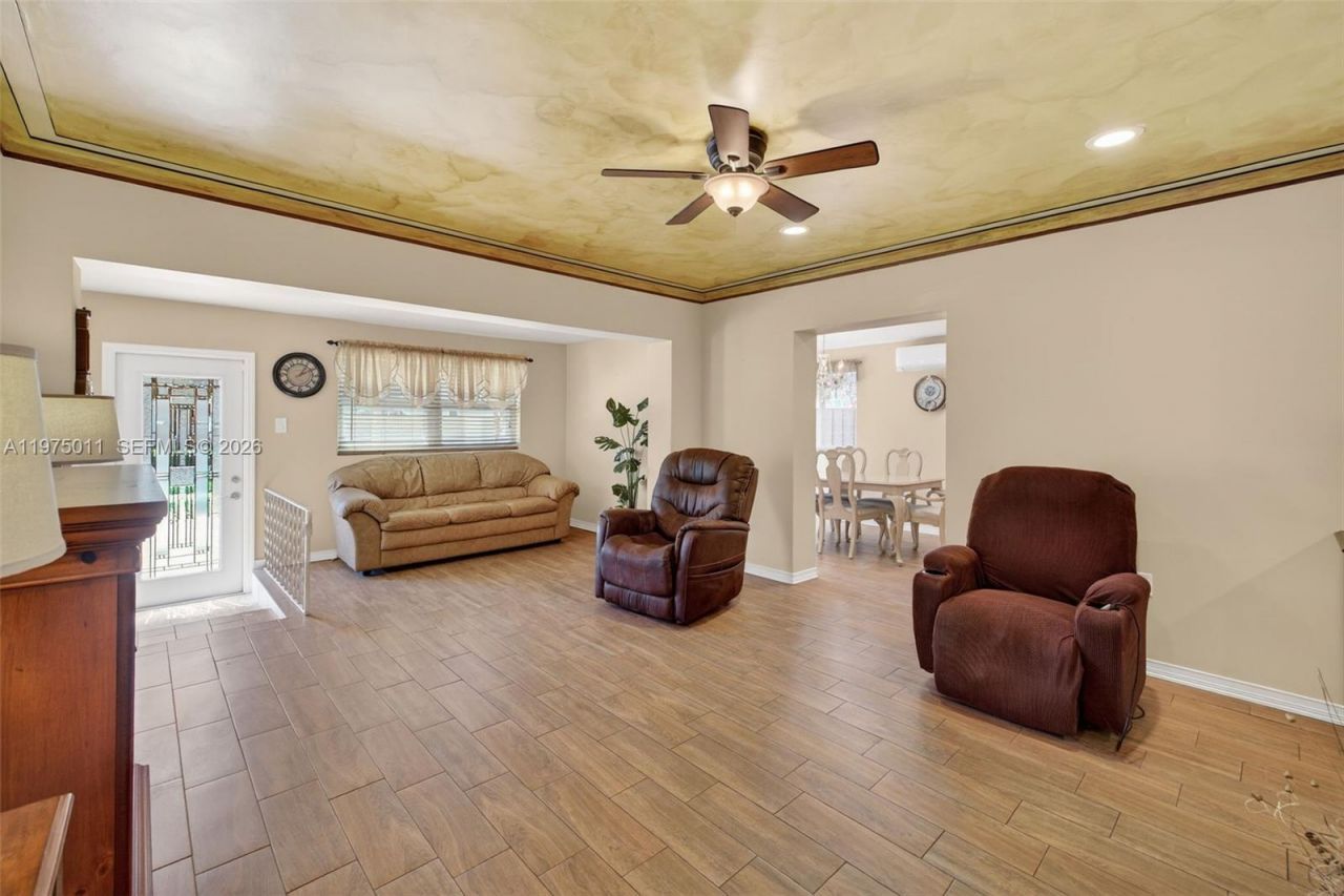 2543 Liberty St, Hollywood, FL 33020 Photo