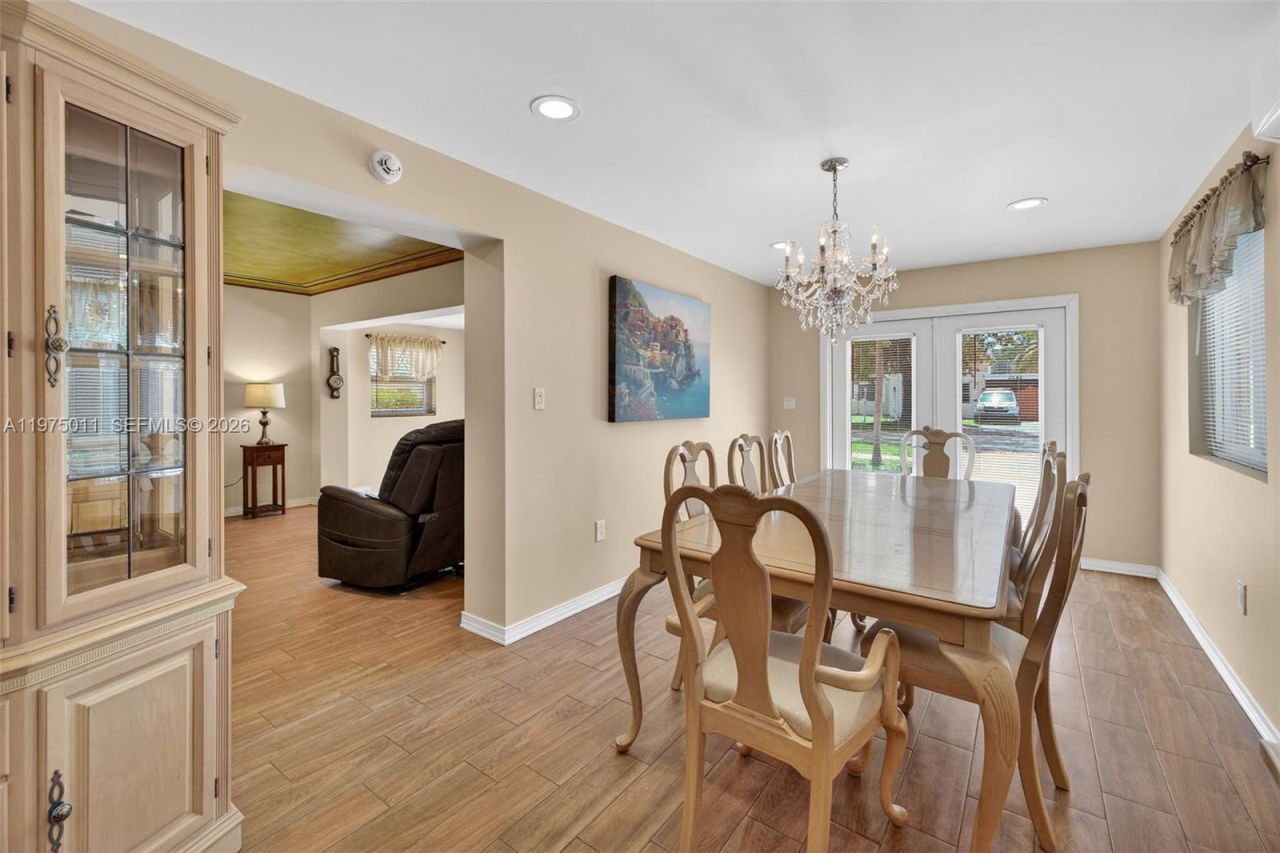 2543 Liberty St, Hollywood, FL 33020 Photo