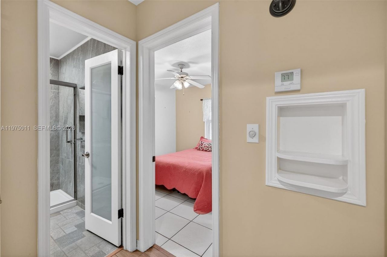 2543 Liberty St, Hollywood, FL 33020 Photo