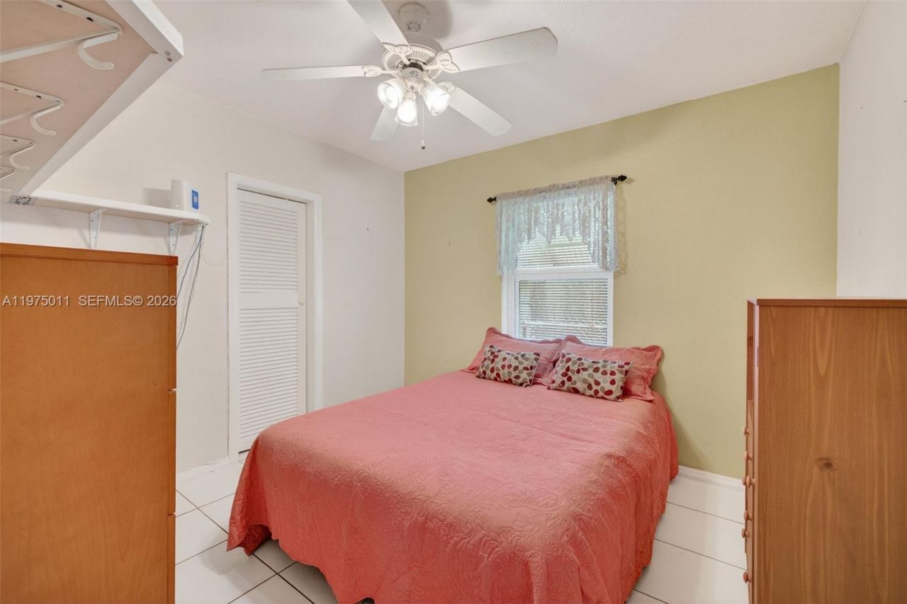 2543 Liberty St, Hollywood, FL 33020 Photo