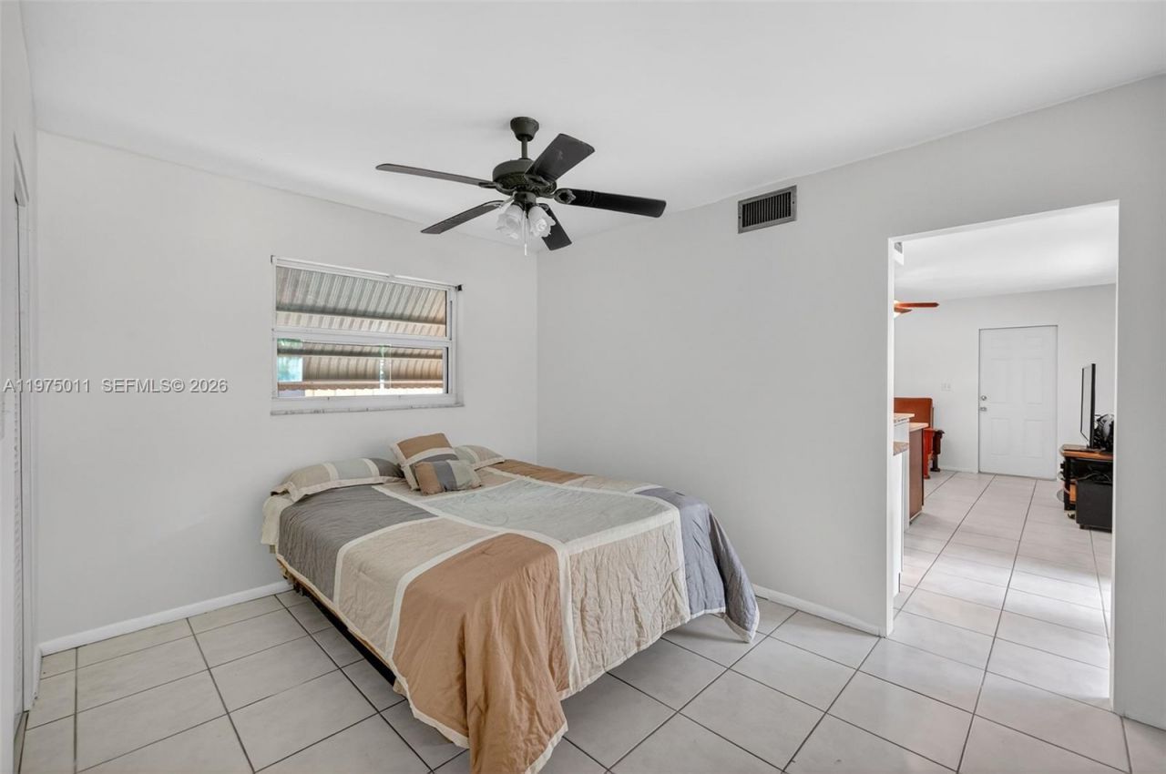 2543 Liberty St, Hollywood, FL 33020 Photo