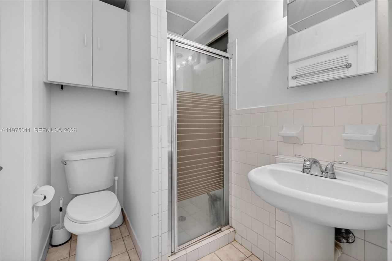 2543 Liberty St, Hollywood, FL 33020 Photo
