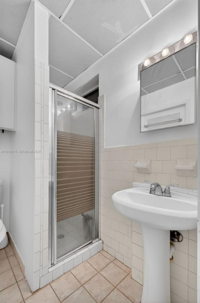 2543 Liberty St, Hollywood, FL 33020 Photo